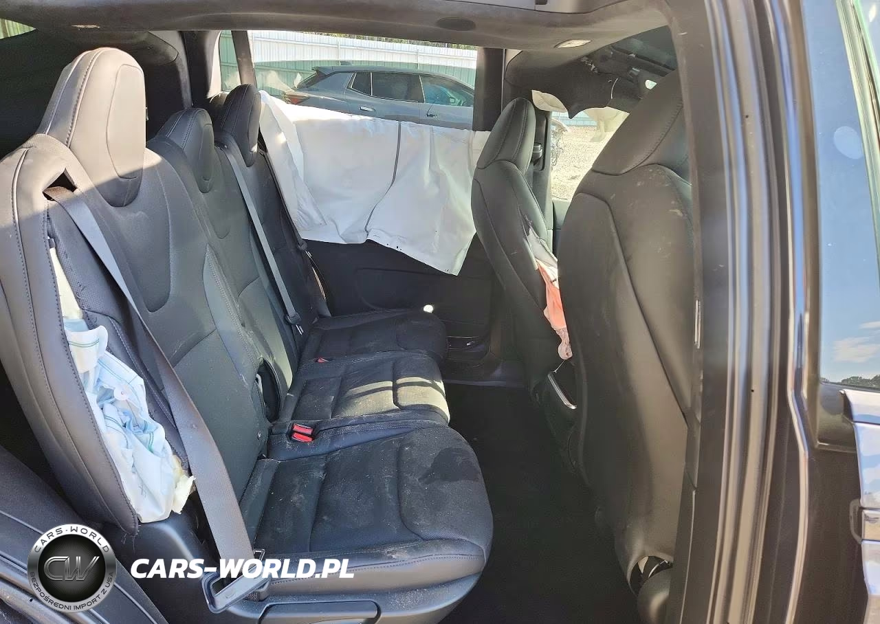2024 Tesla Model X VIN:7SAXCDE58RF435271 - 10