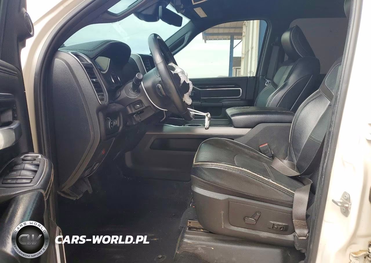 2021 Ram 2500 Laramie VIN:3C6UR5FL6MG639689 - 7
