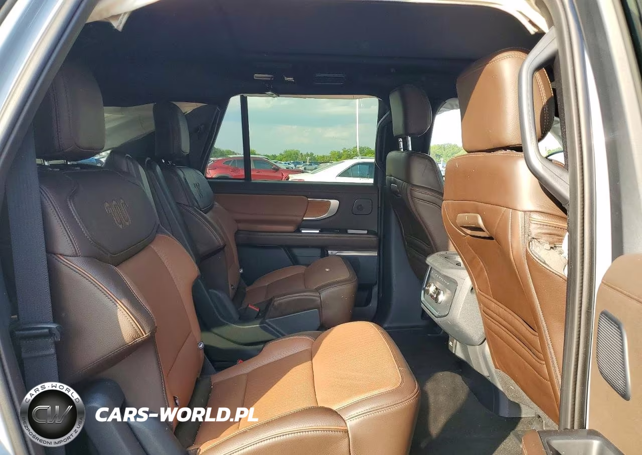 2025 Ford Expedition Max King Ranch VIN:1FMJK1P86SEA14454 - 11