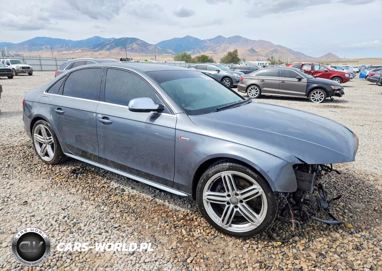 2013 Audi S4 Premium Plus VIN:WAUBGAFL3DA095534 - 4