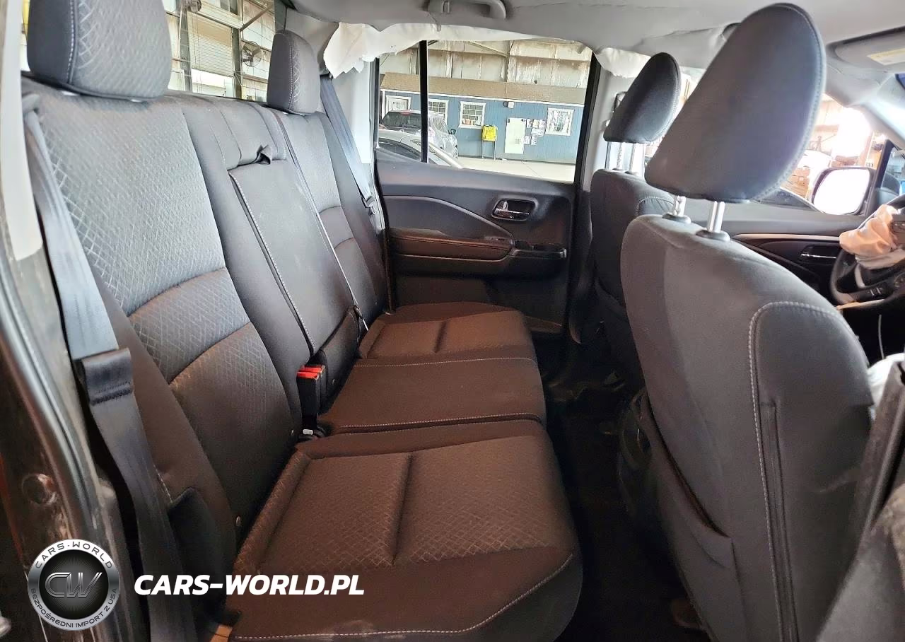 2019 Honda Ridgeline Sport VIN:5FPYK3F18KB023276 - 10