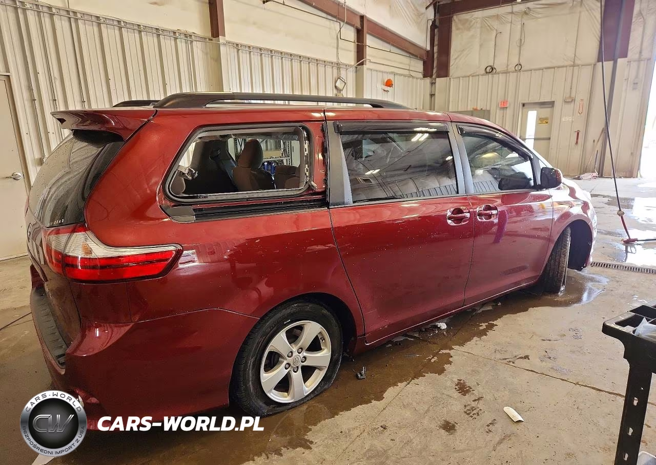 2016 Toyota Sienna Le VIN:5TDKK3DCXGS751607 - 3