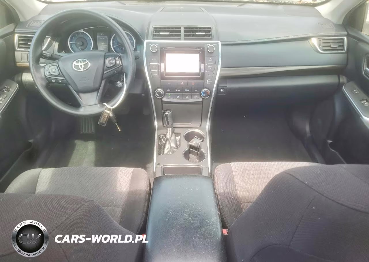 2015 Toyota Camry Le VIN:4T1BF1FK1FU484795 - 8