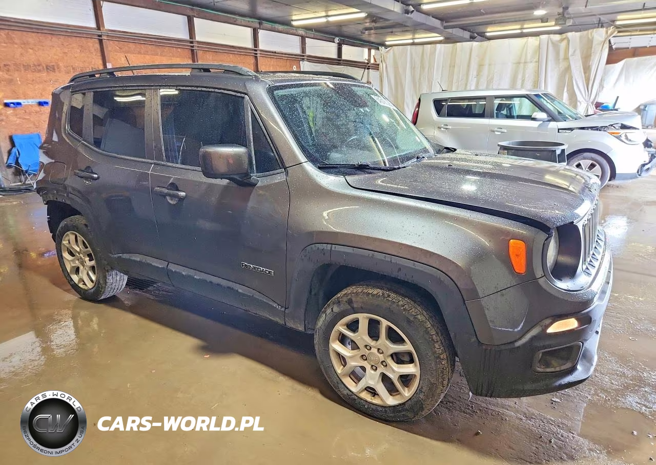 2017 Jeep Renegade Latitude VIN:ZACCJBBB3HPF67927 - 4