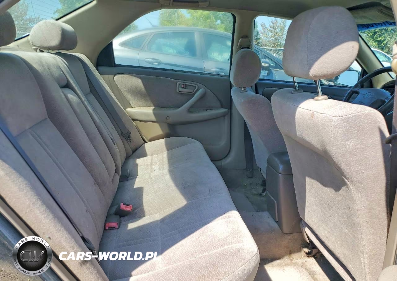1997 Toyota Camry Le VIN:JT2BG22K5V0009971 - 10