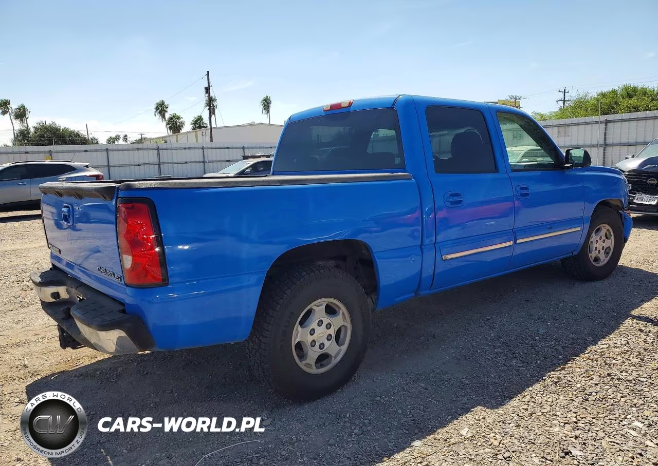2004 Chevrolet Silverado 1500 Ls VIN:2GCEC13T841421144 - 3