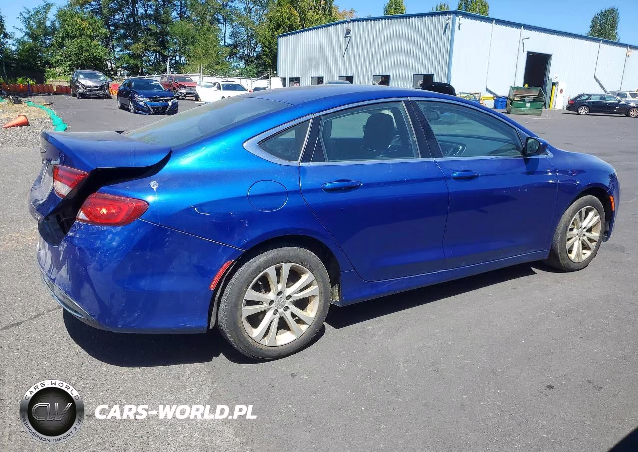 2015 Chrysler 200 Limited VIN:1C3CCCABXFN562879 - 3