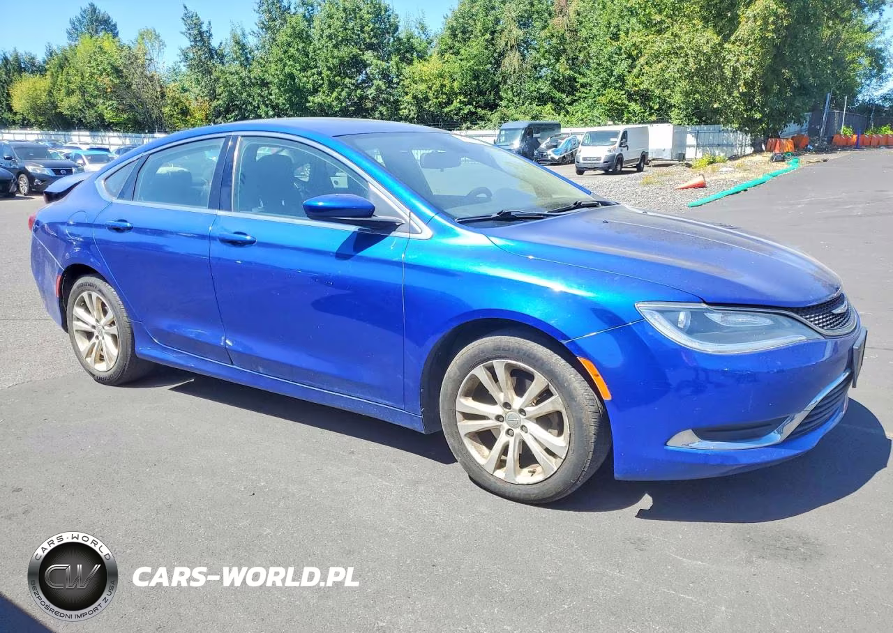 2015 Chrysler 200 Limited VIN:1C3CCCABXFN562879 - 4