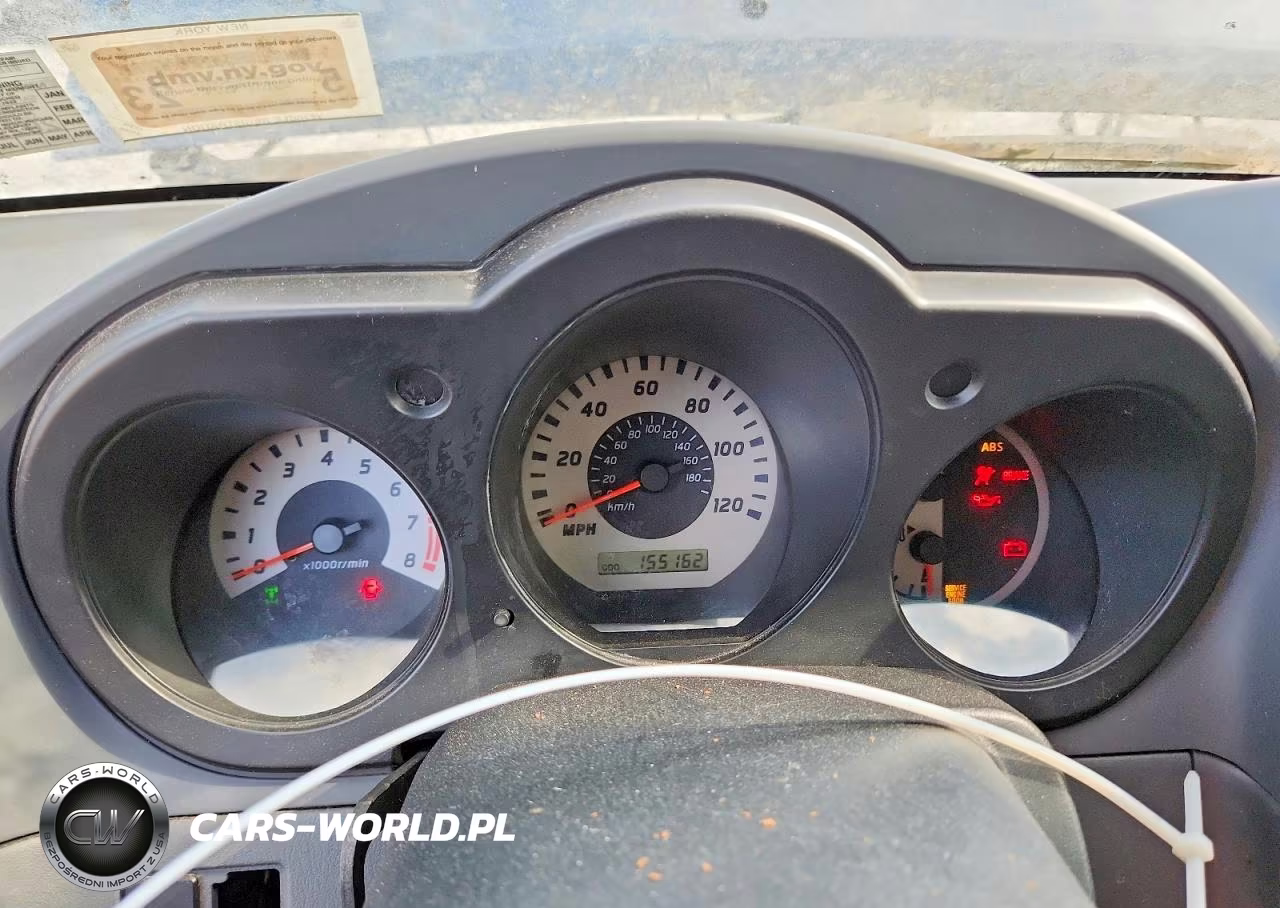 2004 Nissan Xterra Xe VIN:5N1ED28Y14C637737 - 9