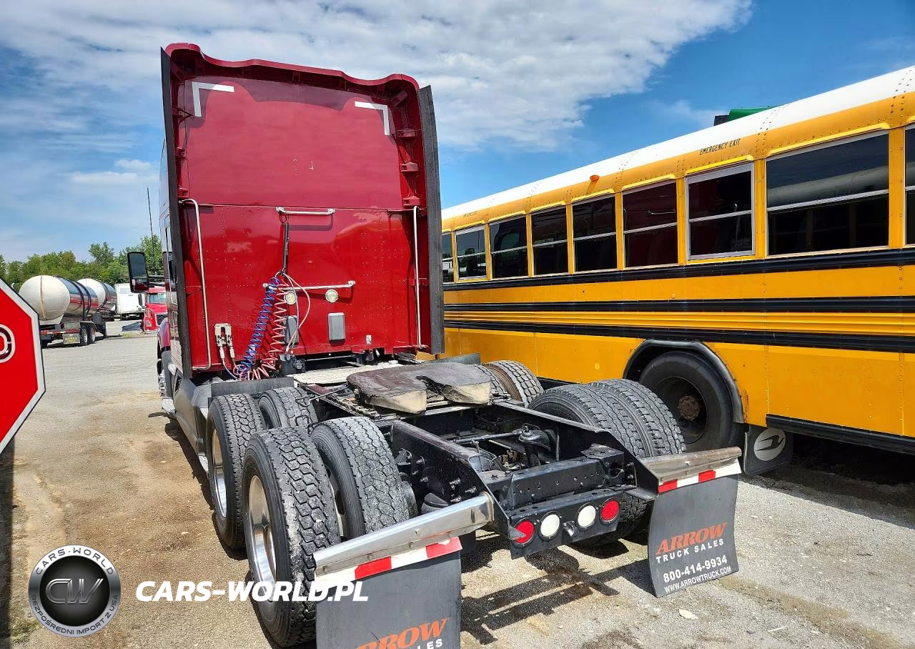2016 Kenworth T680 Semi Truck VIN:1XKYDP9X8GJ495251 - 2