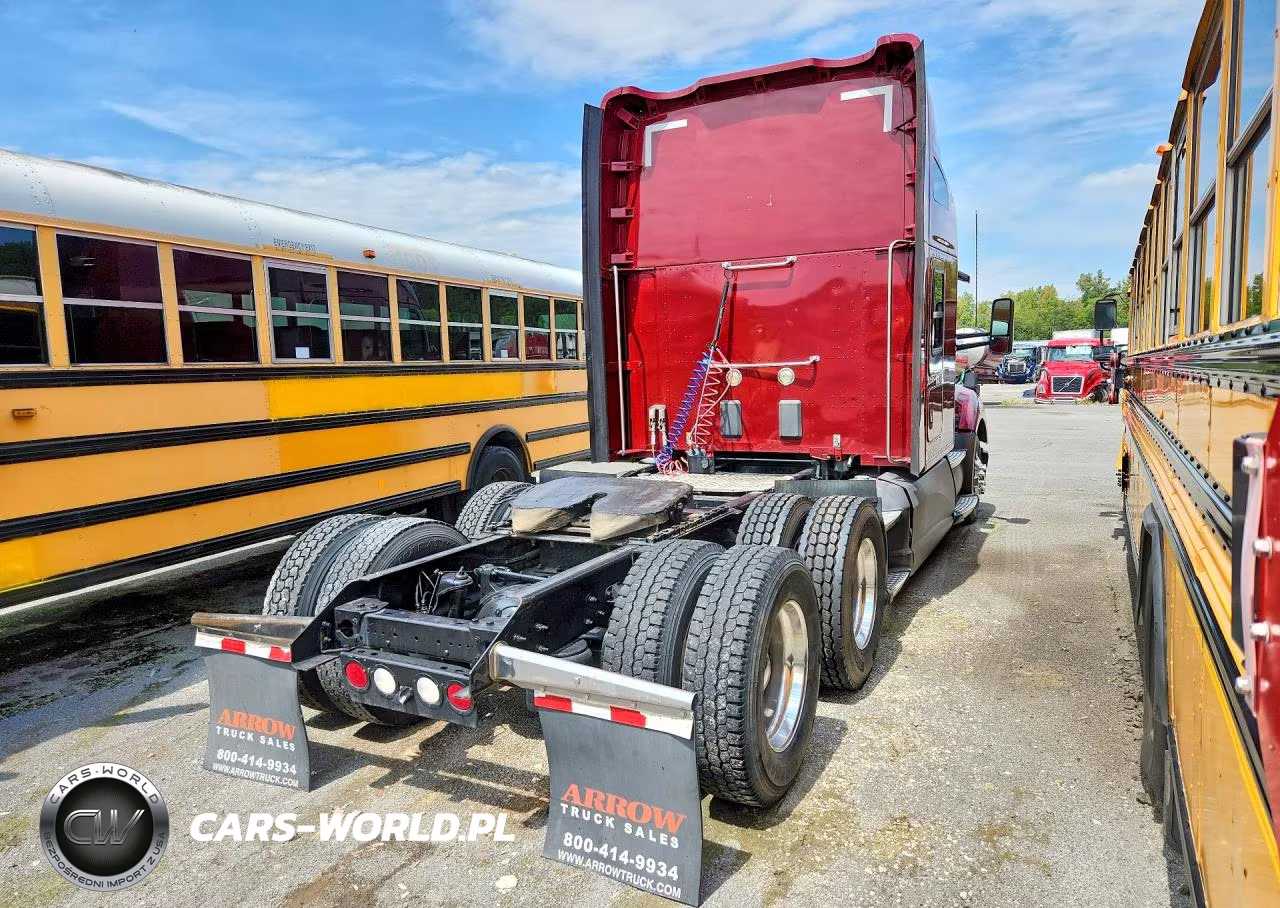 2016 Kenworth T680 Semi Truck VIN:1XKYDP9X8GJ495251 - 3