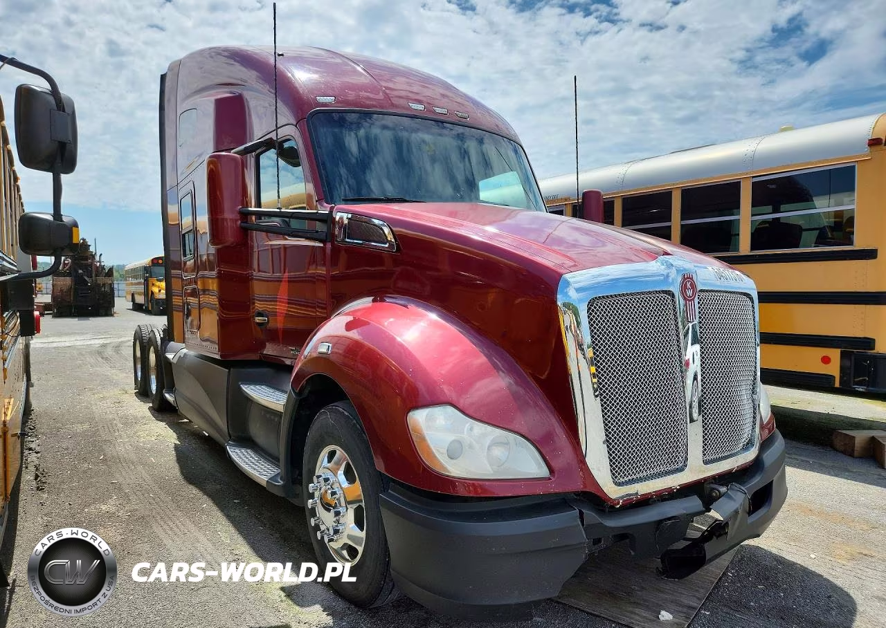 2016 Kenworth T680 Semi Truck VIN:1XKYDP9X8GJ495251 - 4