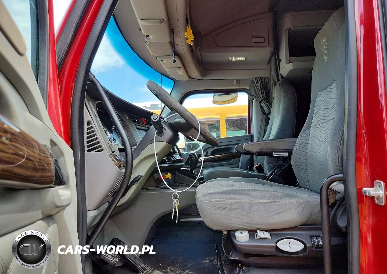 2016 Kenworth T680 Semi Truck VIN:1XKYDP9X8GJ495251 - 7