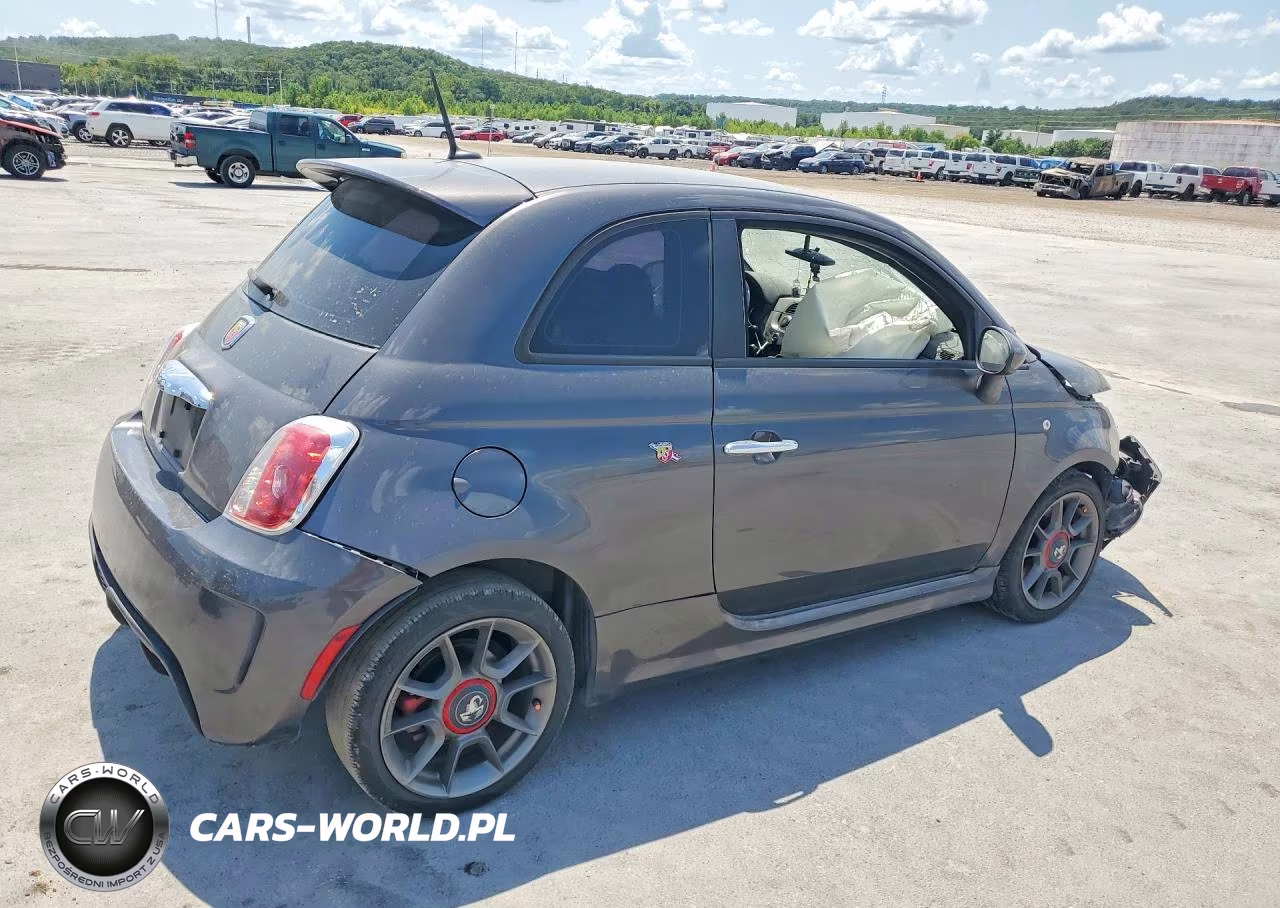 2015 Fiat 500 Abarth VIN:3C3CFFFH0FT541559 - 3