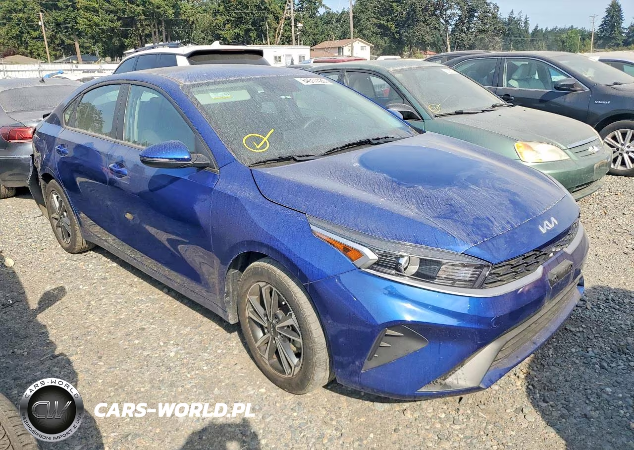 2024 Kia Forte VIN:3KPF24AD2RE796736 - 4
