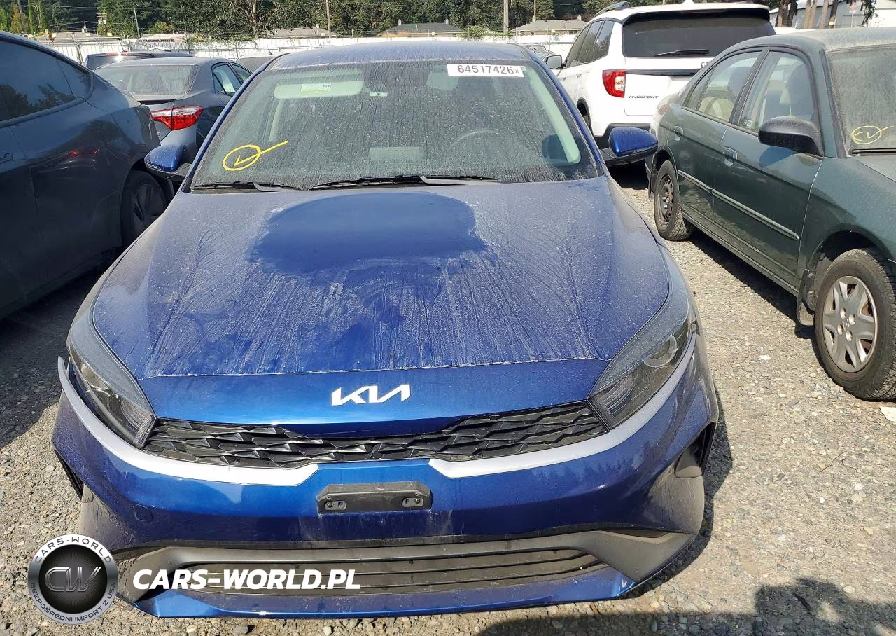 2024 Kia Forte VIN:3KPF24AD2RE796736 - 5
