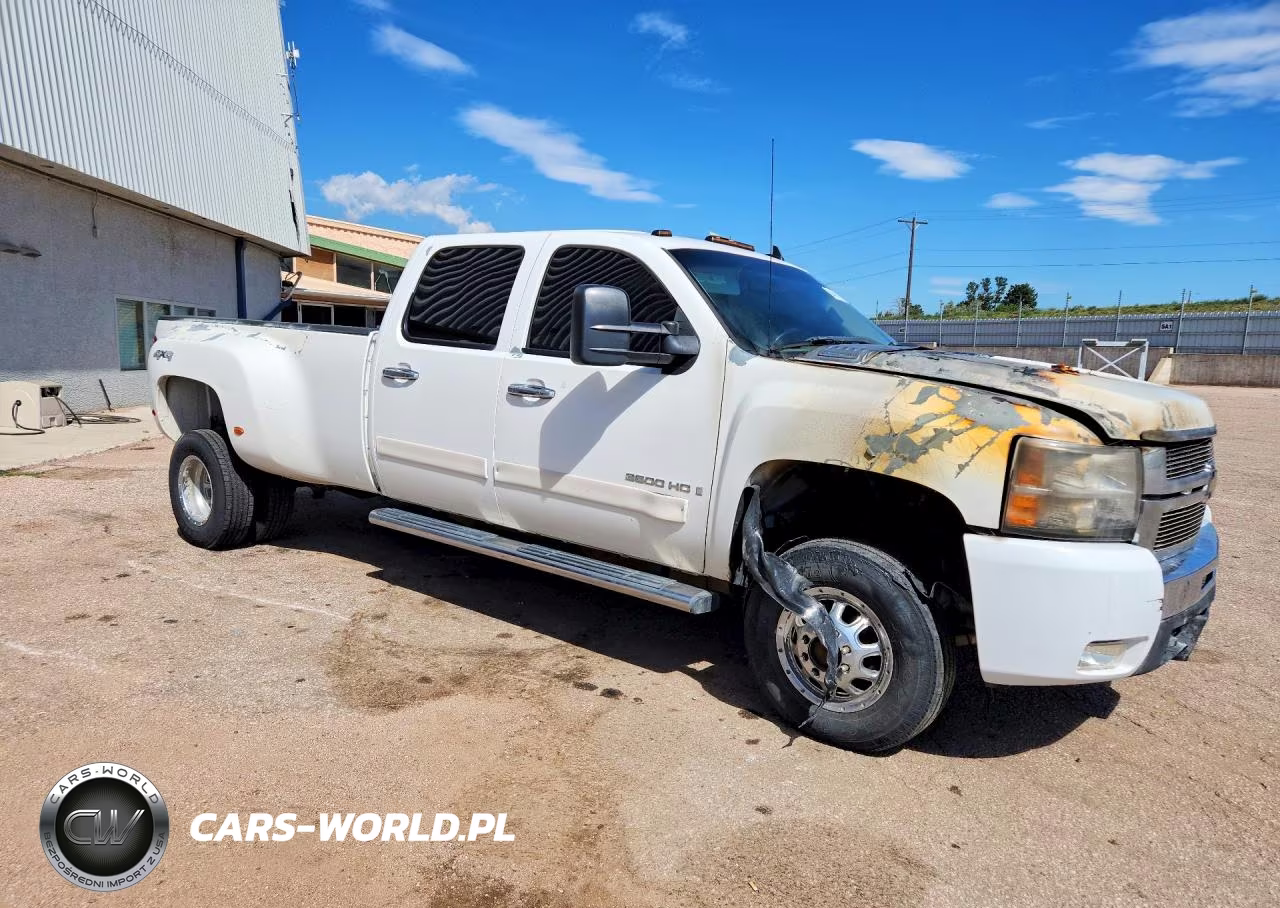 2007 Chevrolet Silverado K3500 VIN:1GCJK33637F556018 - 4