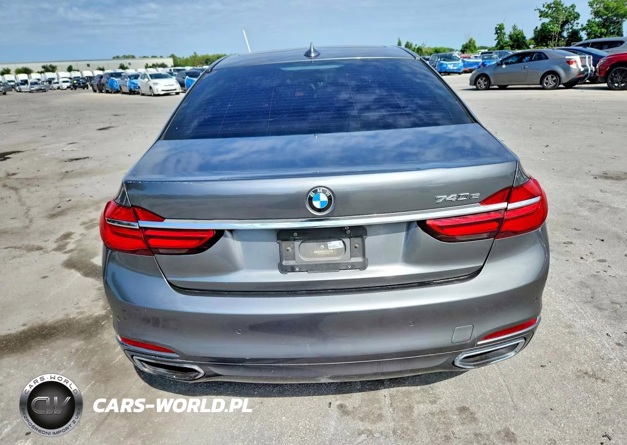 2017 BMW 740 Xe VIN:WBA7J2C5XHG497556 - 6