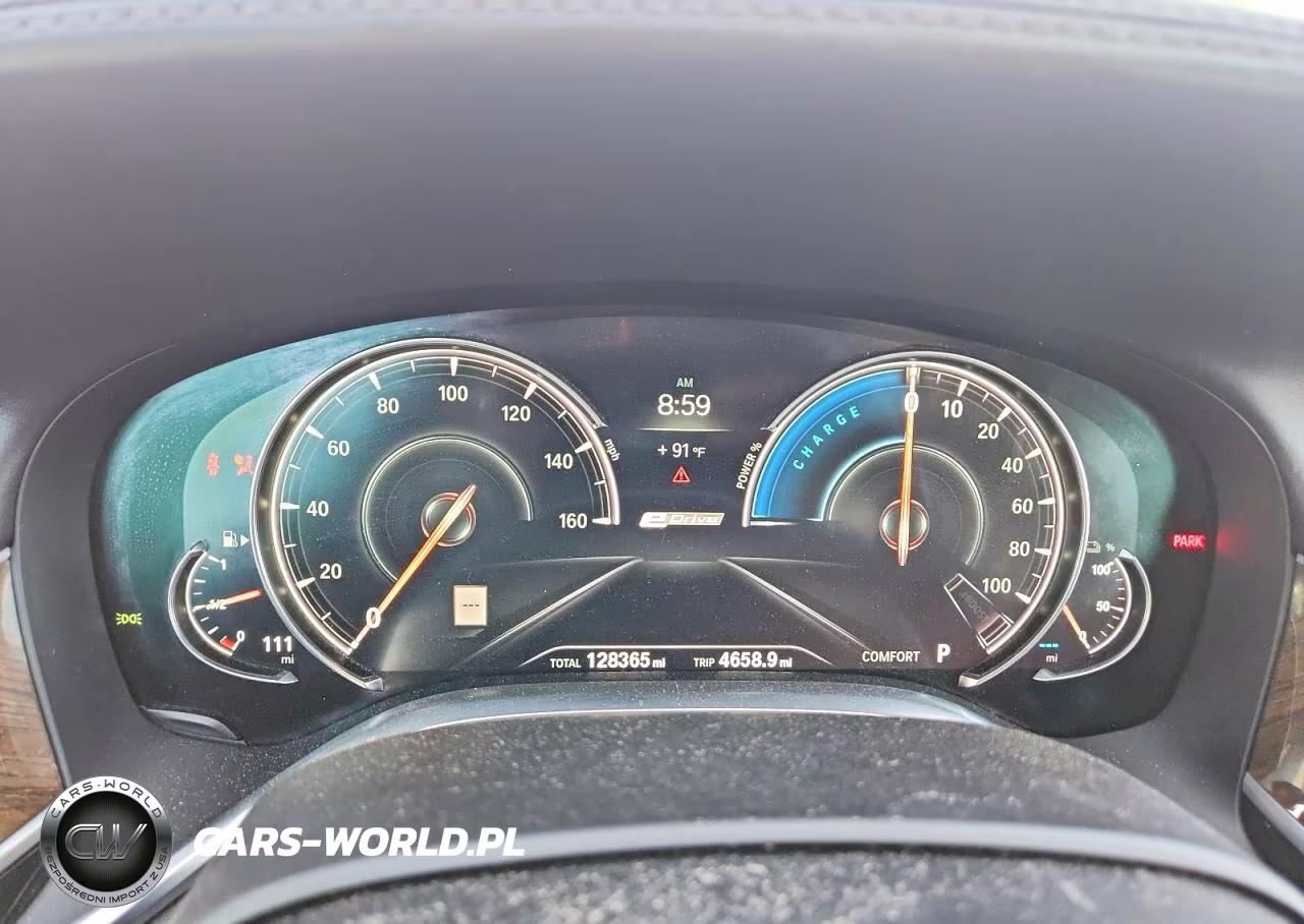 2017 BMW 740 Xe VIN:WBA7J2C5XHG497556 - 9