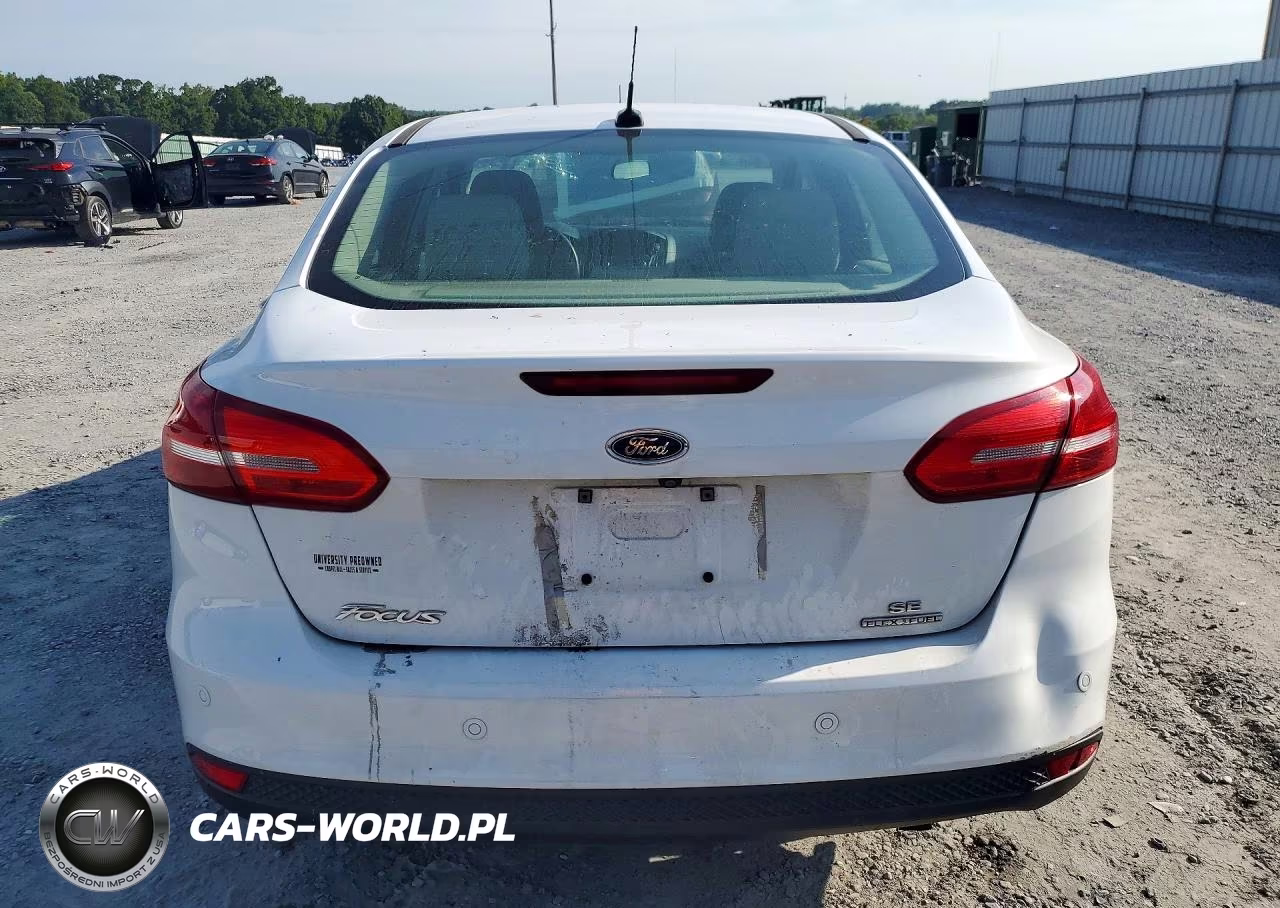 2016 Ford Focus Se VIN:1FADP3F29GL266154 - 6