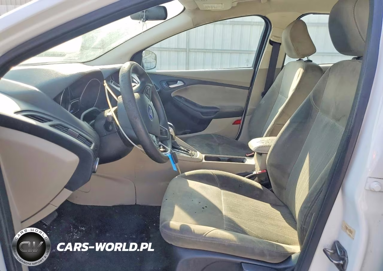 2016 Ford Focus Se VIN:1FADP3F29GL266154 - 7
