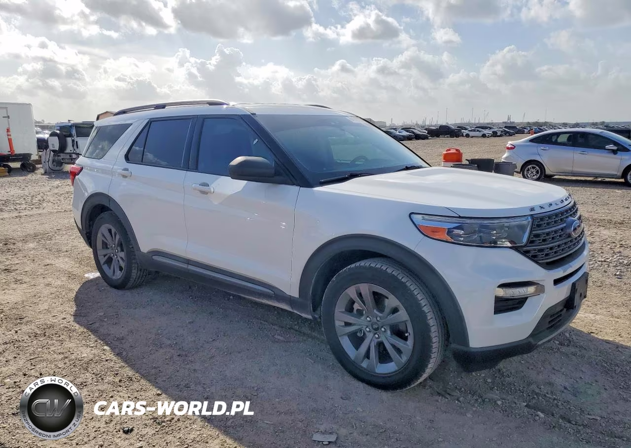 2021 Ford Explorer Xlt VIN:1FMSK7DH8MGA70737 - 4