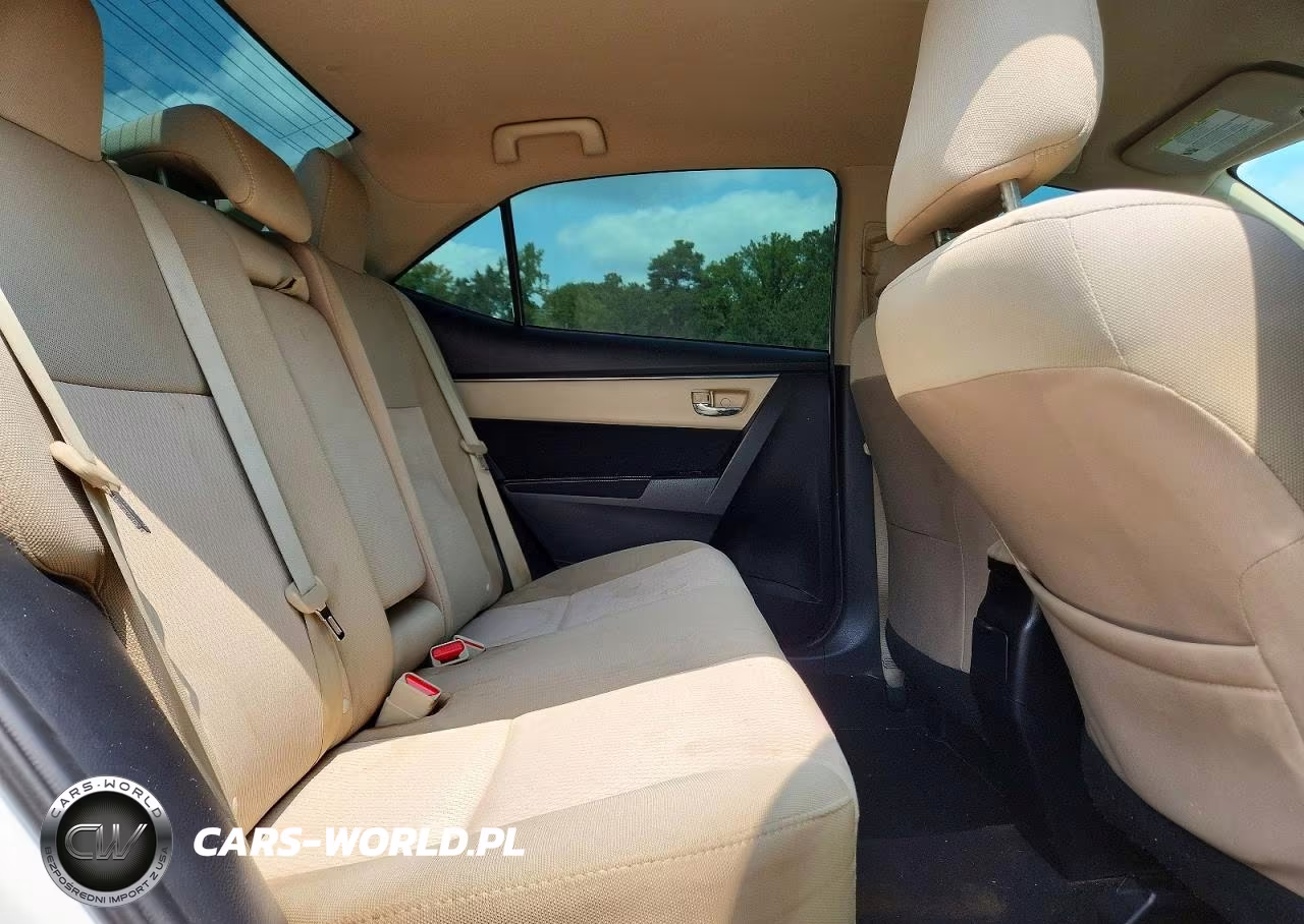 2015 Toyota Corolla Le VIN:2T1BURHE4FC468216 - 10