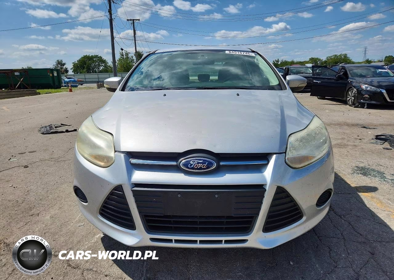 2014 Ford Focus Se VIN:1FADP3F2XEL155111 - 5