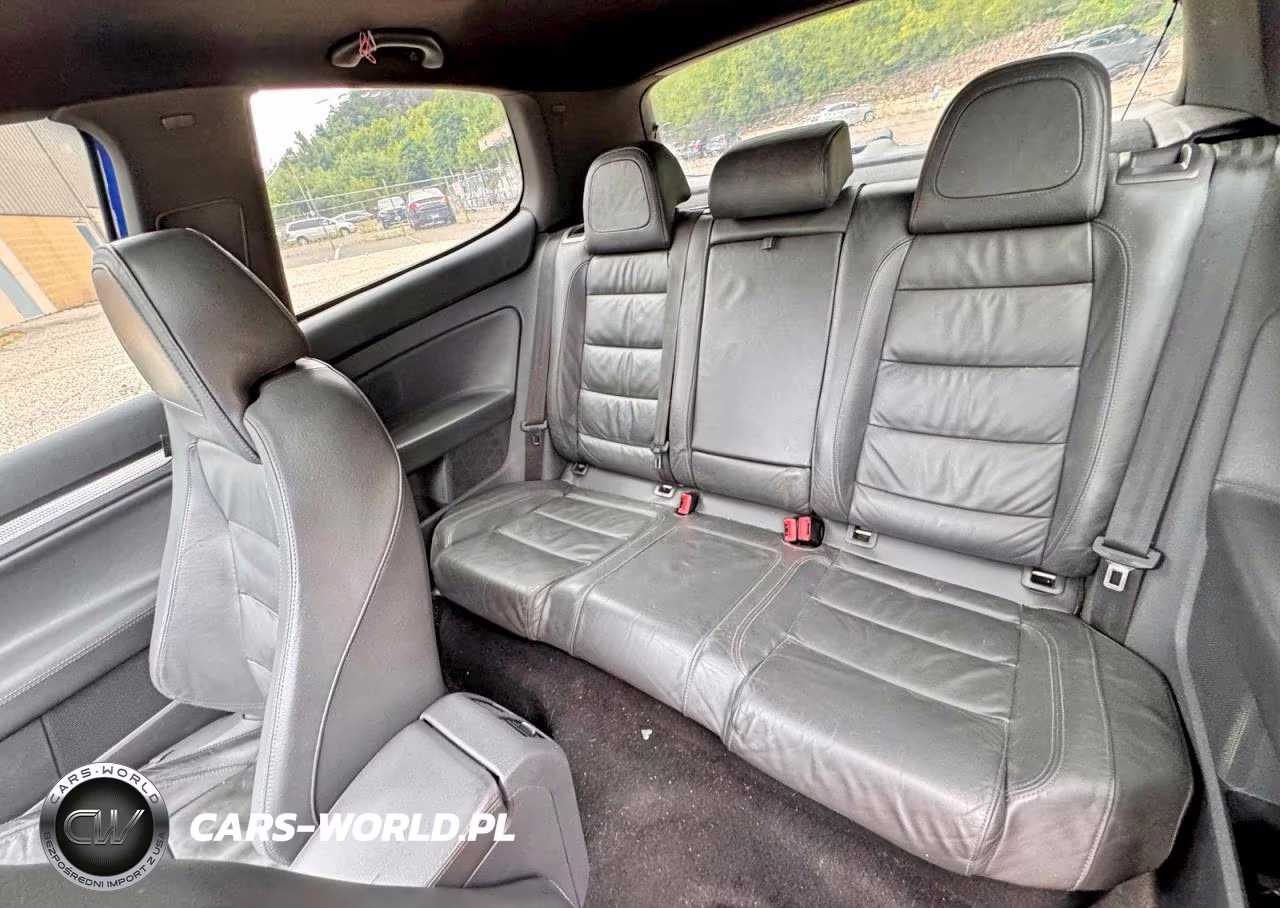 2008 Volkswagen R32 VIN:WVWKC71K58W268480 - 9