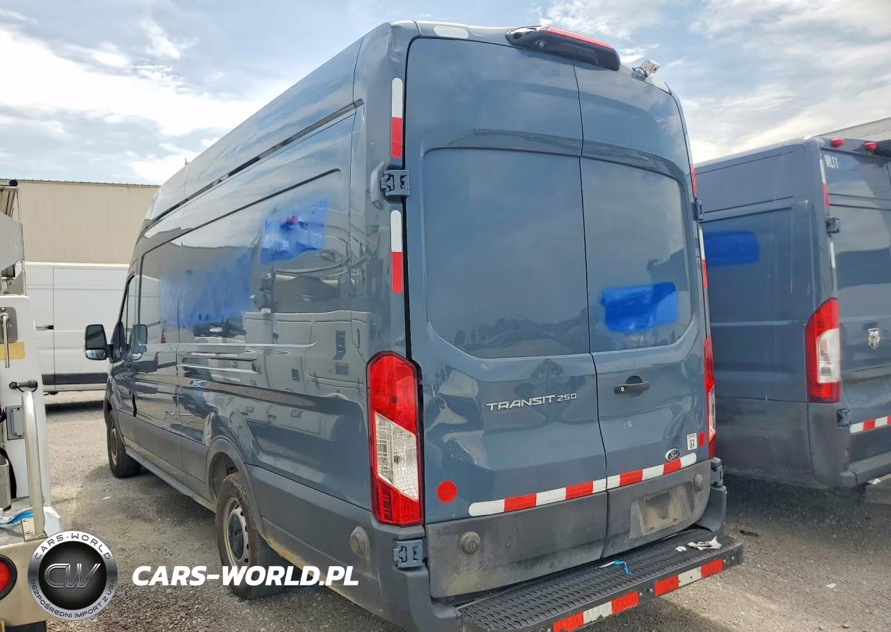 2020 Ford Transit 250 Delivery Van VIN:1FTBR3X80LKA86947 - 2