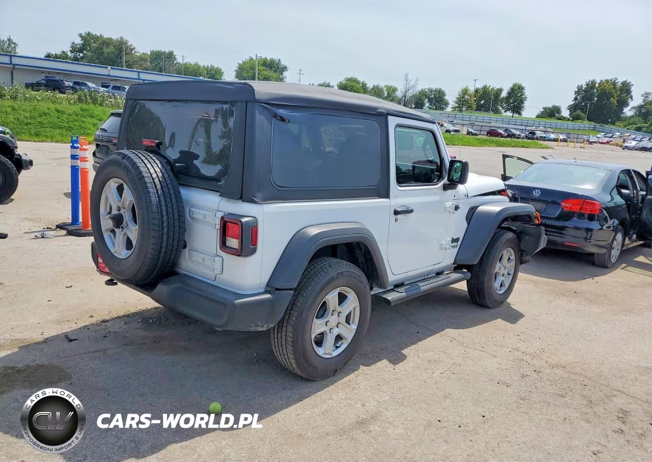 2021 Jeep Wrangler Sport VIN:1C4GJXAG1MW863893 - 3