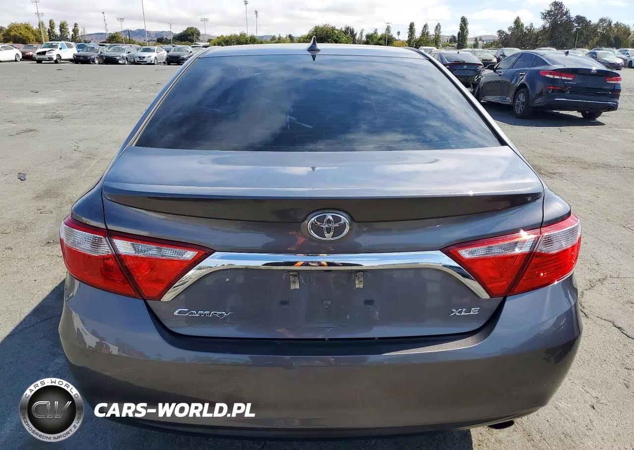 2017 Toyota Camry Xle VIN:4T1BF1FK2HU621178 - 6