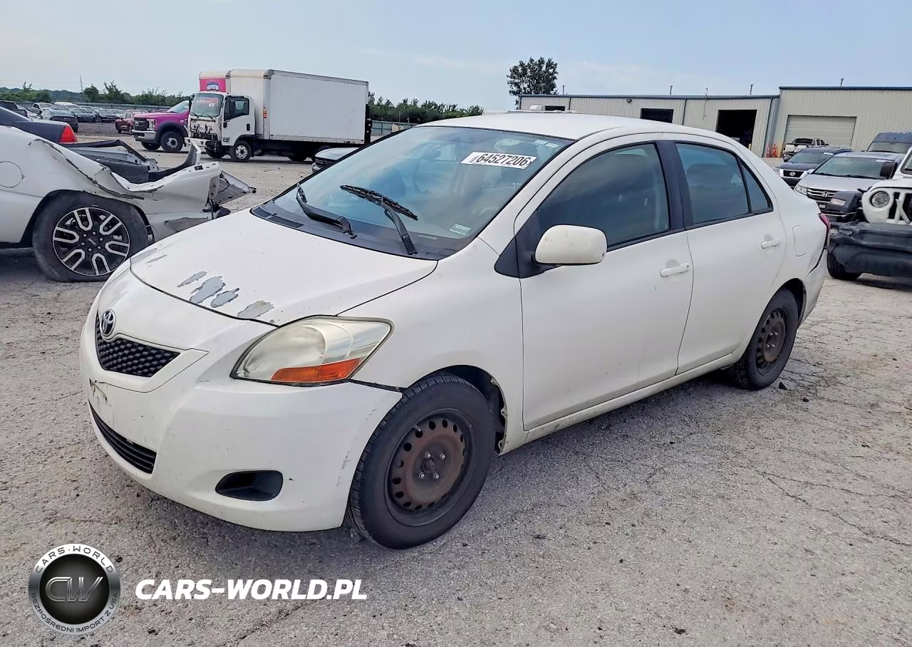 2010 Toyota Yaris Base