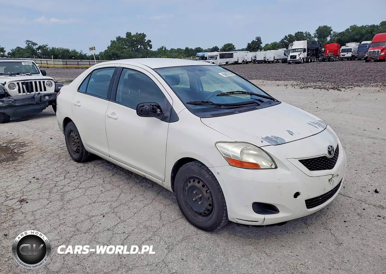 2010 Toyota Yaris Base VIN:JTDBT4K38A4074209 - 4