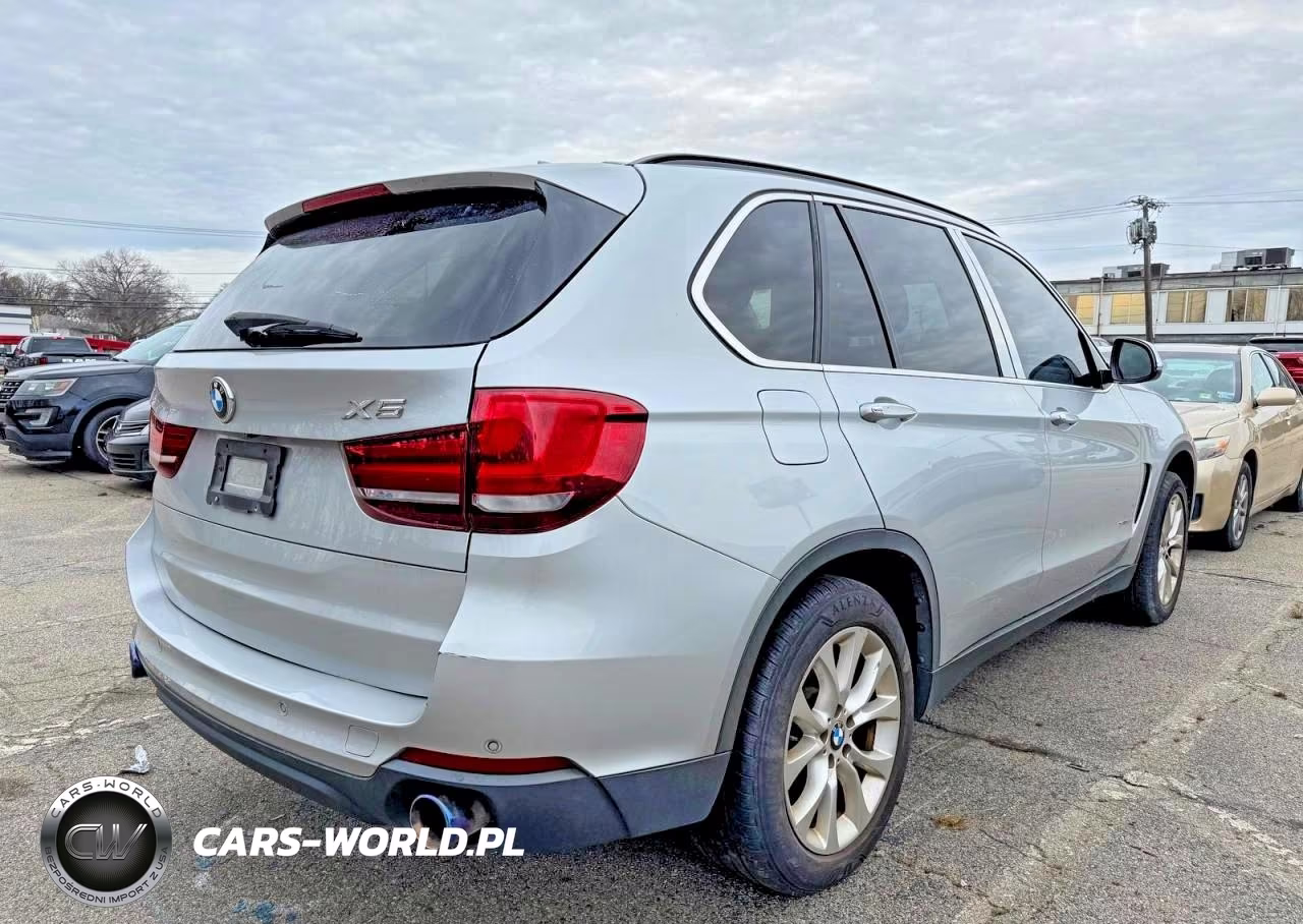 2016 BMW X5 VIN:5UXKR2C59GOR69371 - 4