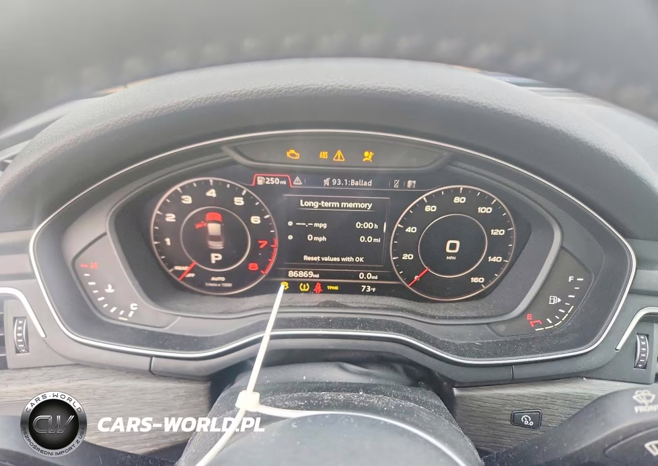 2018 Audi A4 Premium Plus VIN:WAUENAF46JA181329 - 9