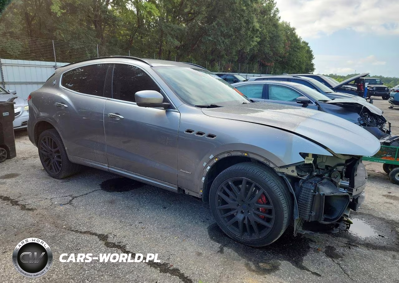 2019 Maserati Levante S Sport VIN:ZN661YUS6KX317825 - 4