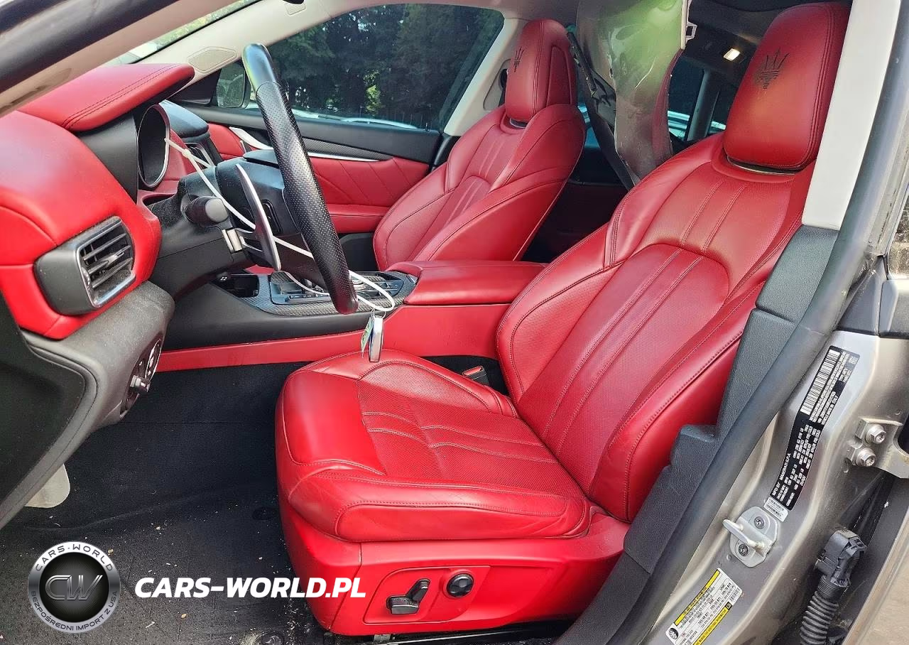 2019 Maserati Levante S Sport VIN:ZN661YUS6KX317825 - 7
