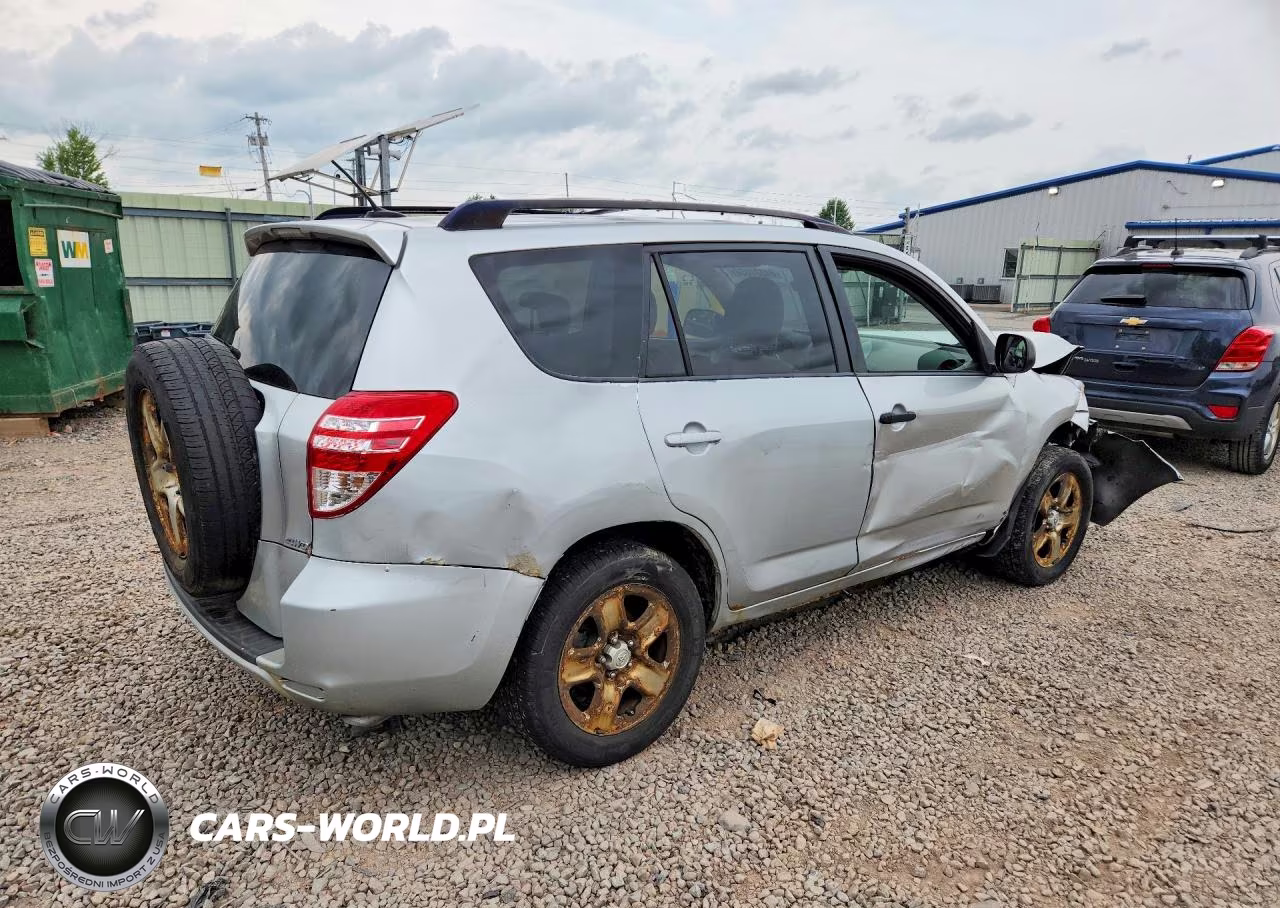 2009 Toyota Rav4 Base VIN:JTMBF35V195005561 - 3