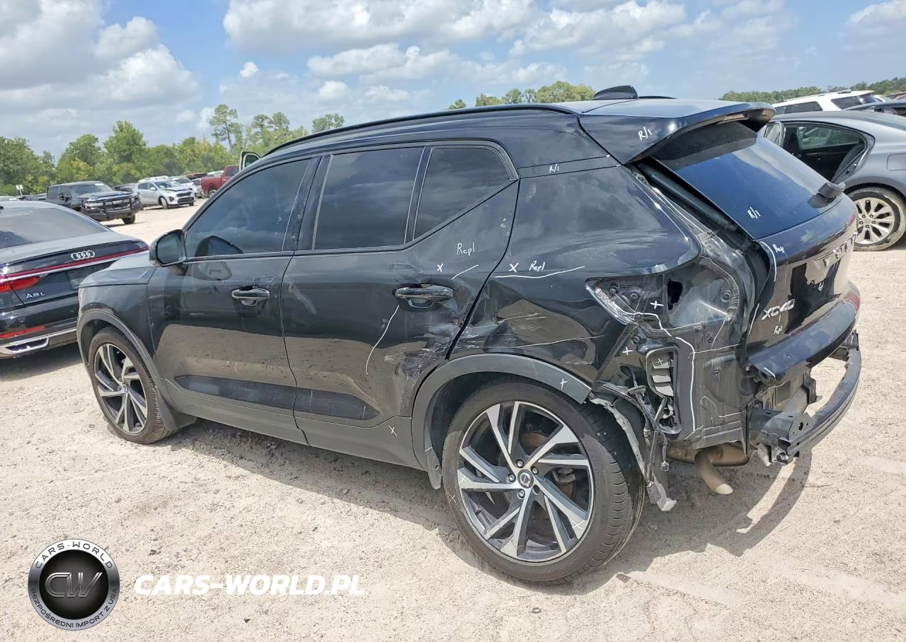 2021 Volvo Xc40 T5 R-Design VIN:YV4162UM8M2405316 - 2