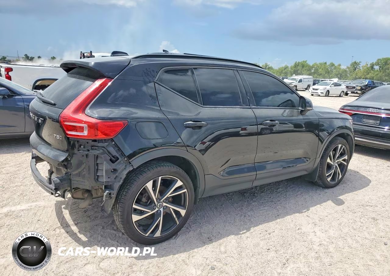 2021 Volvo Xc40 T5 R-Design VIN:YV4162UM8M2405316 - 3