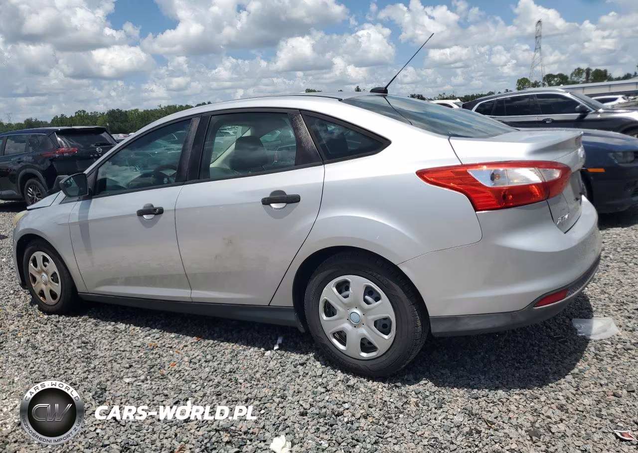 2012 Ford Focus S VIN:1FAHP3E26CL214073 - 2