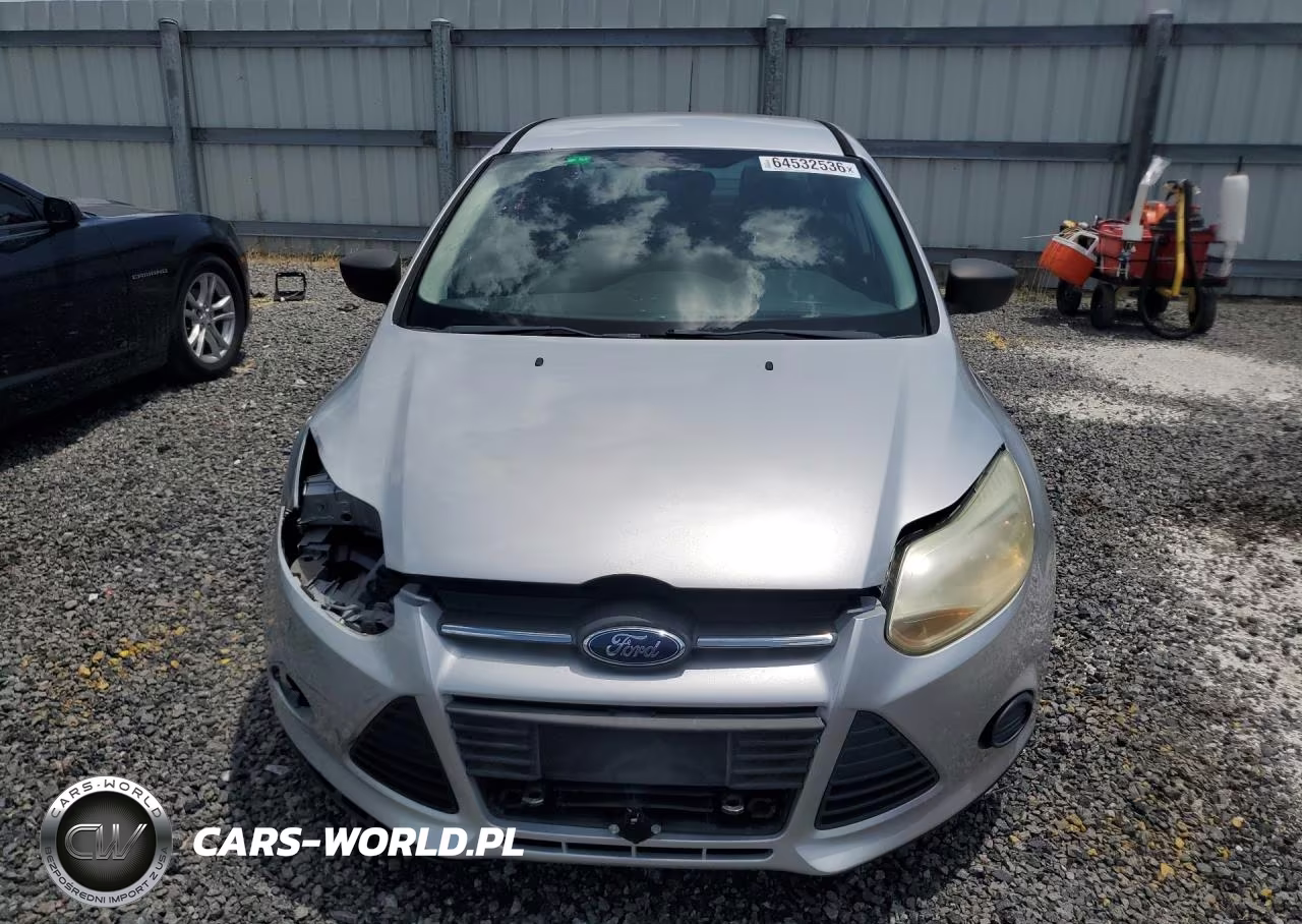 2012 Ford Focus S VIN:1FAHP3E26CL214073 - 5