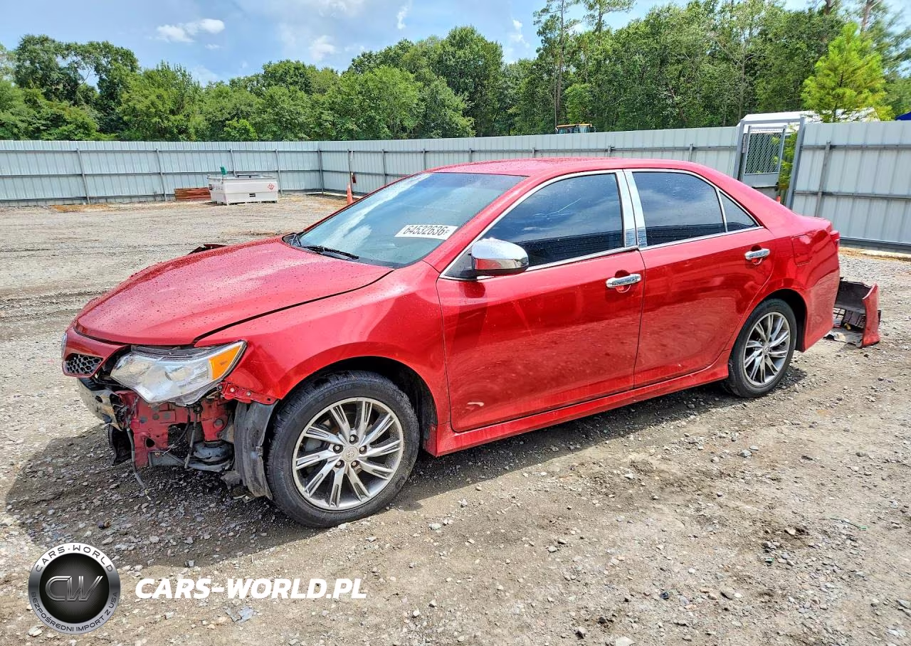 2013 Toyota Camry Se – zdjęcie 1 z 12