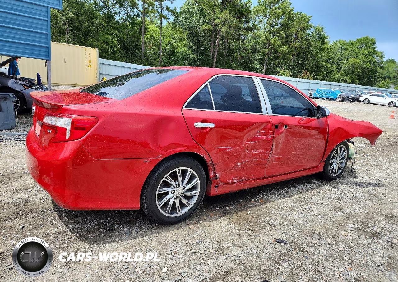 2013 Toyota Camry Se VIN:4T1BF1FK6DU714358 - 3