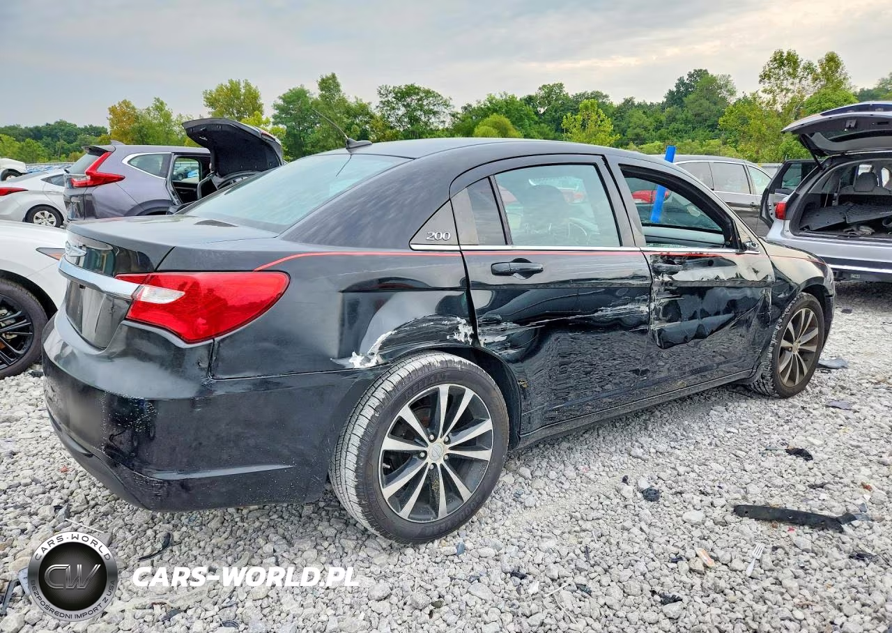 2013 Chrysler 200 Limited VIN:1C3CCBCG9DN543580 - 3