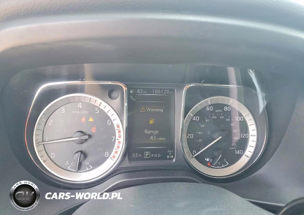 2017 Nissan Titan S VIN:1N6AA1E54HN565956 - 9