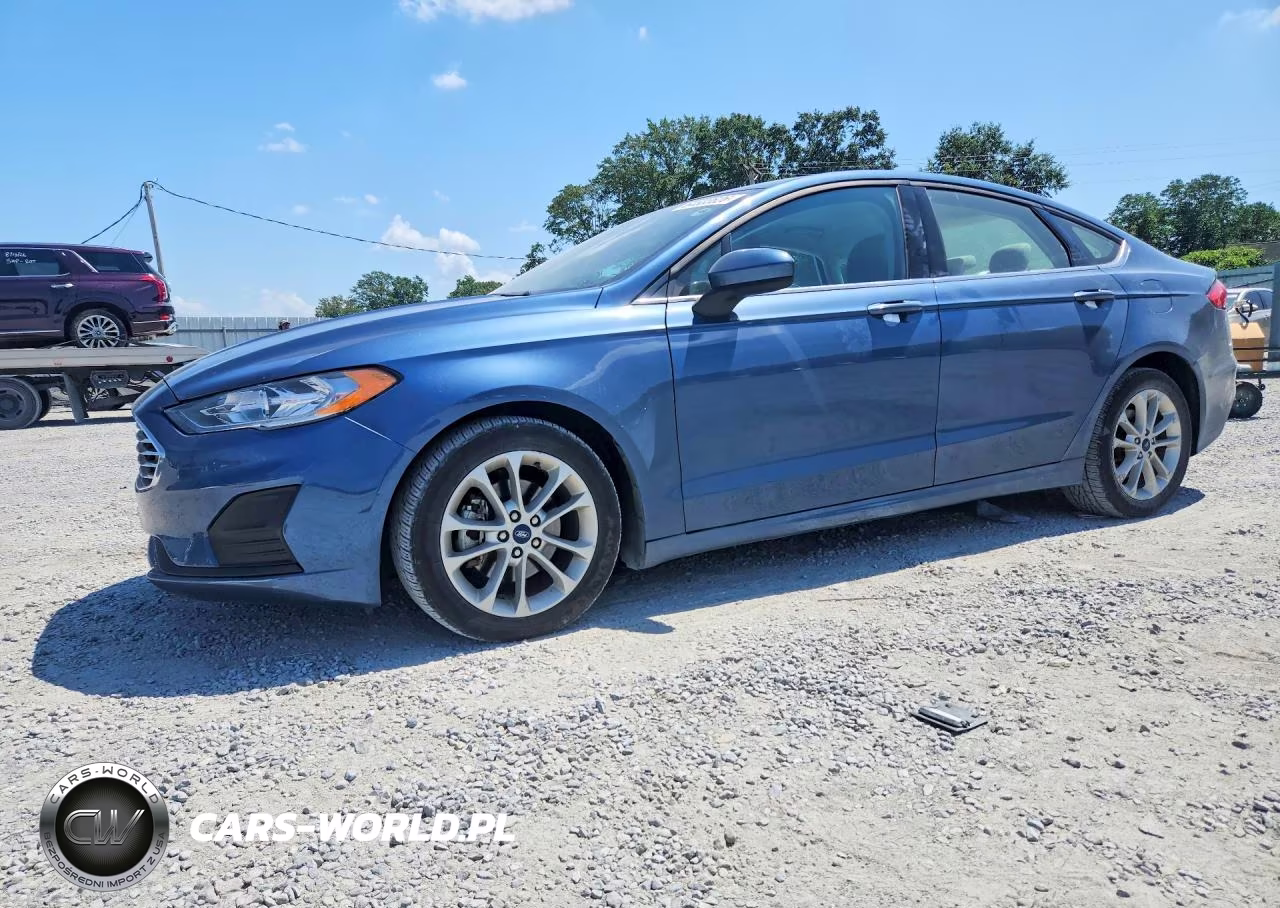2019 Ford Fusion Se – zdjęcie 1 z 12