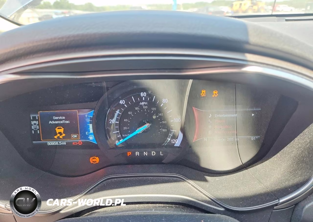 2019 Ford Fusion Se VIN:3FA6P0LU3KR113244 - 9