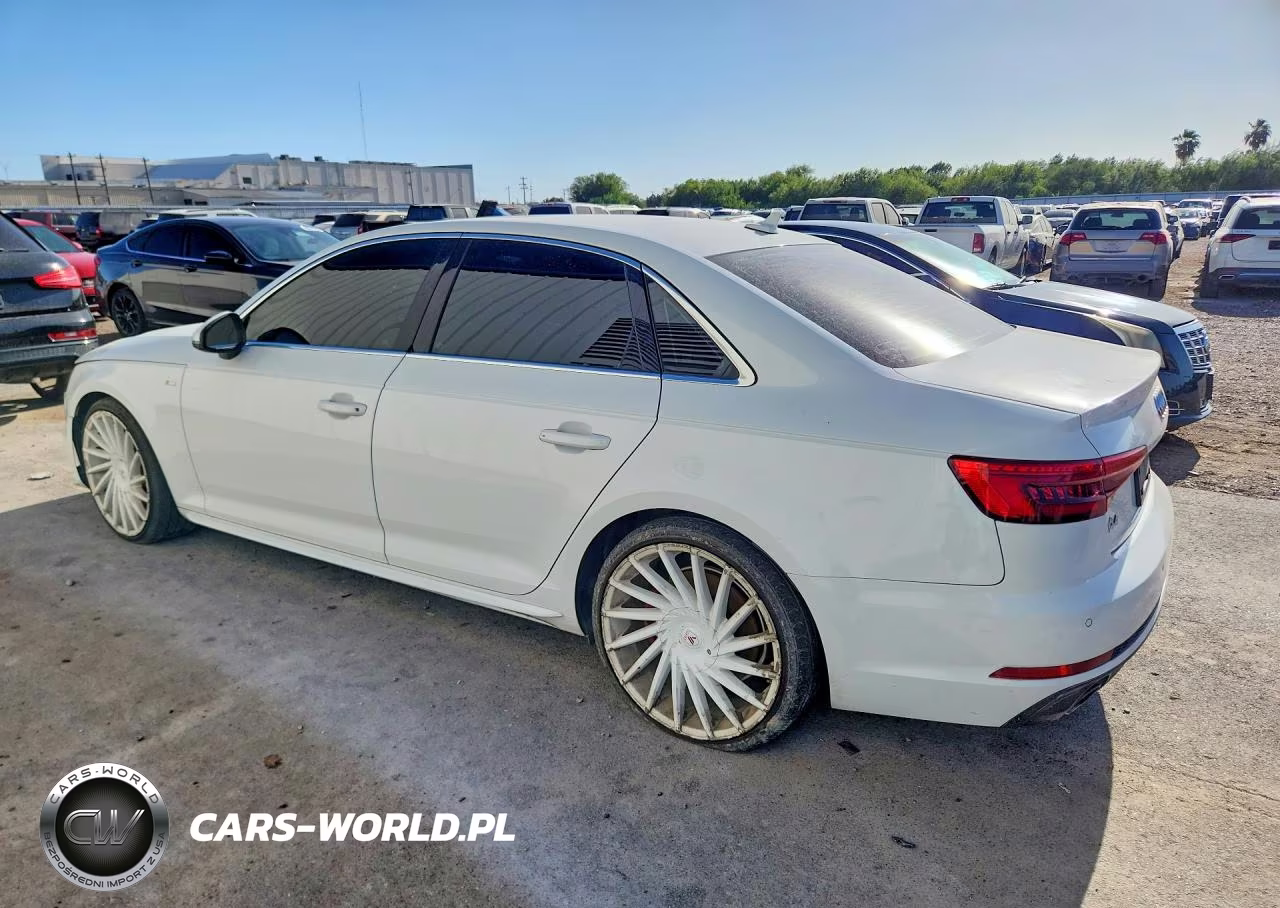 2017 Audi A4 Premium Plus VIN:WAUENAF4XHN016256 - 2